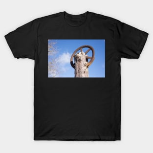 the wheel T-Shirt